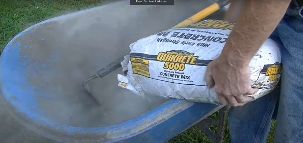 How To Make Concrete Without A Mixer - Mixing Concrete by Hand